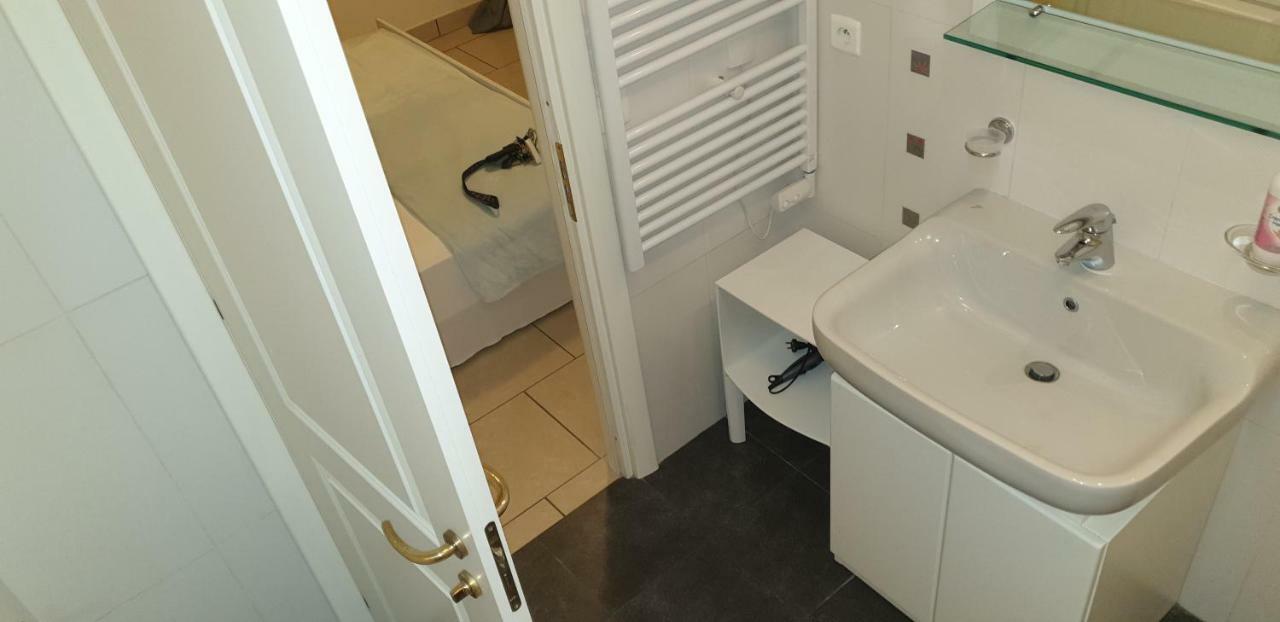 Appartement Au Chateau Vallaya Menton Exteriér fotografie